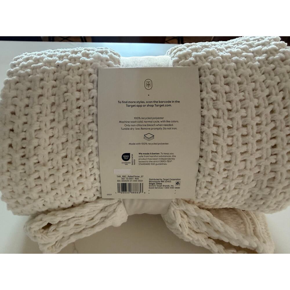 Threshold Chunky Knit Throw Blanket White 50x60 Soft Chenille NWT Target - Picture 3 of 4